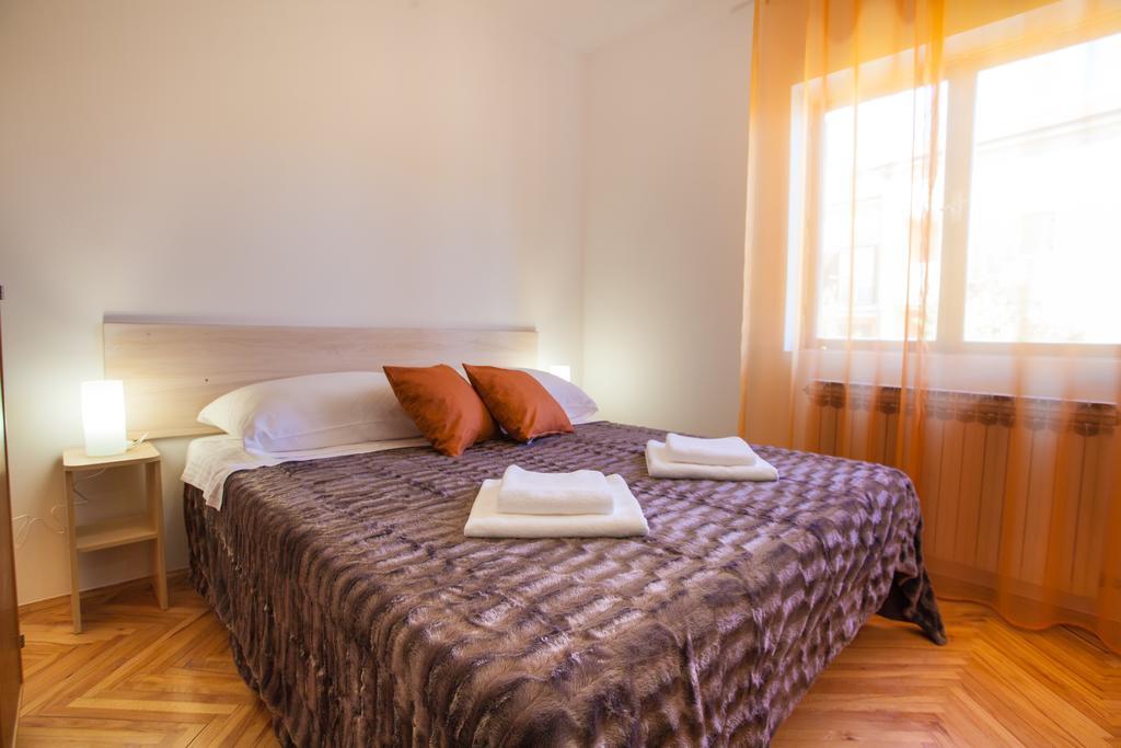 Apartman Petra Cres Exterior photo